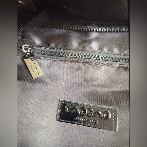 BAO BAO ISSEY MIYAKE OR BEST OFFER - Picture 4 of 5